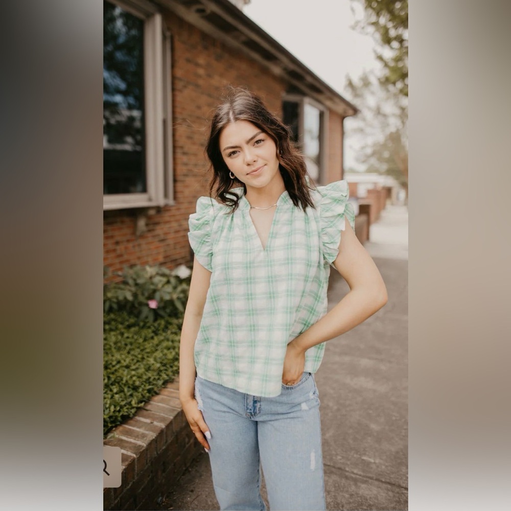 Oliviaceous Green Plaid Ruffle Sleeve Top Medium Gingham Spring